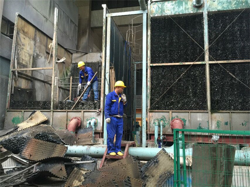 例行檢查中的工業(yè)空氣冷卻器注意事項